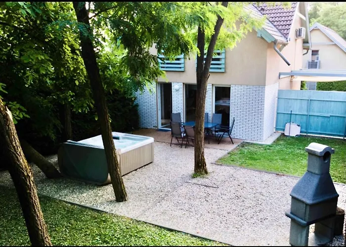 House Of Kenese-voelgye *